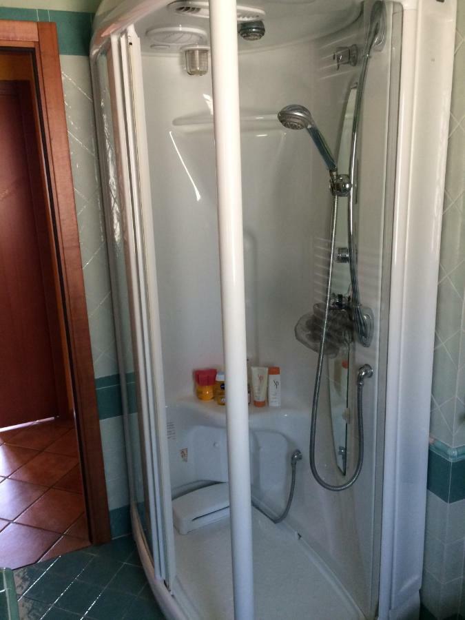 Villa Con Piscina A Imperia, Italy Kültér fotó
